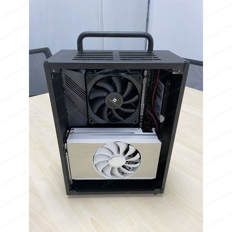 Compact Gaming PC Case with Ex - đánh giá và giá Pc Gaming Itx